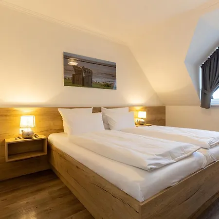 Cuxlandhotel Doppelzimmer 115 Hotel Dorumer Neufeld