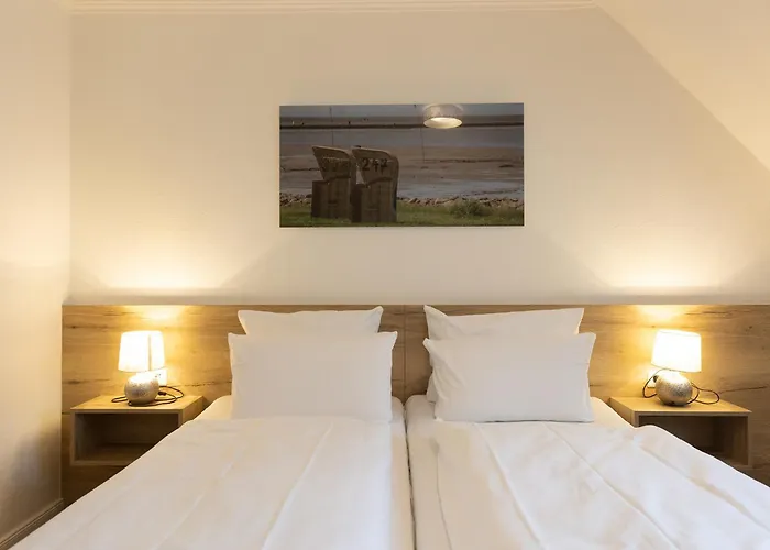 Cuxlandhotel Doppelzimmer 115 *